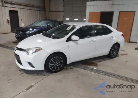 2015 Toyota Corolla Le z USA, uszkodzony, nr VIN 2T1BURHE9FC338092